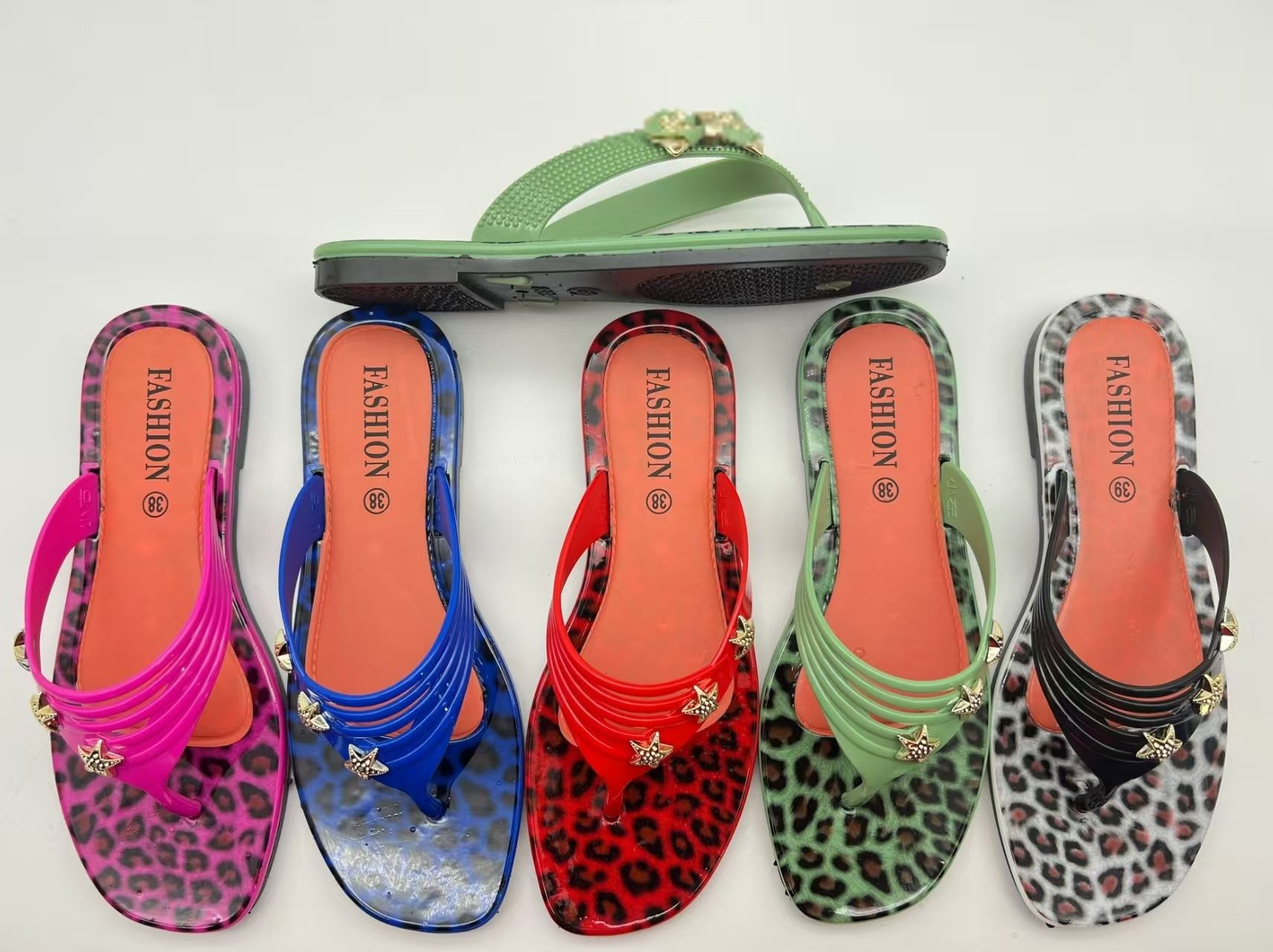 Women Slipper Cheetah Pattern Sole